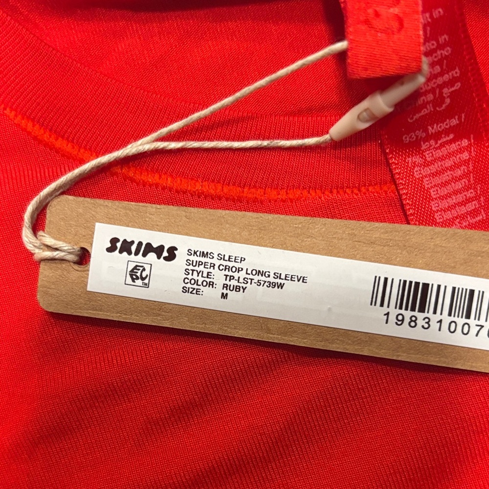 SKIMS❣️Ruby Super Crop Long Sleeve - Picture 2 of 3